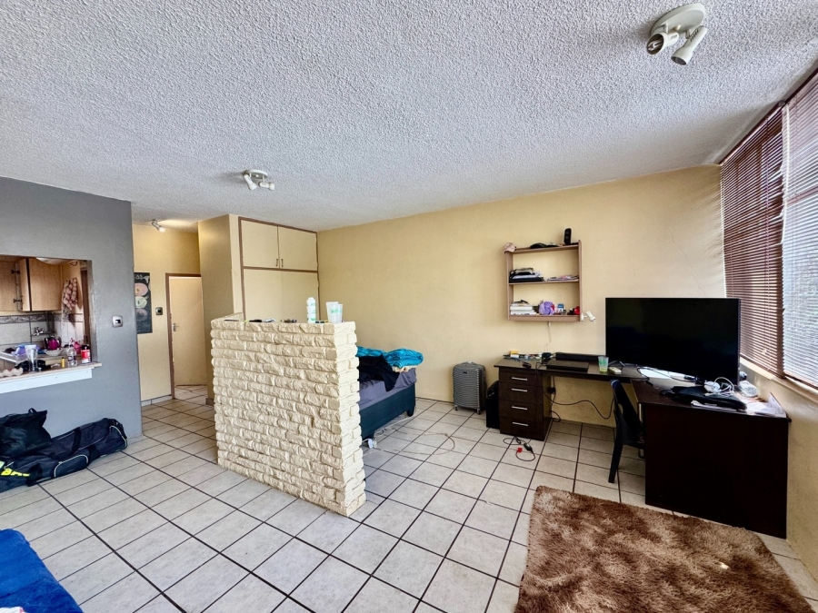 1 Bedroom Property for Sale in Die Bult North West